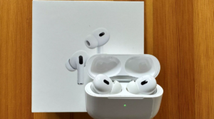 Apple AirPods Pro 2